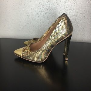 Gold iridescent snake pumps